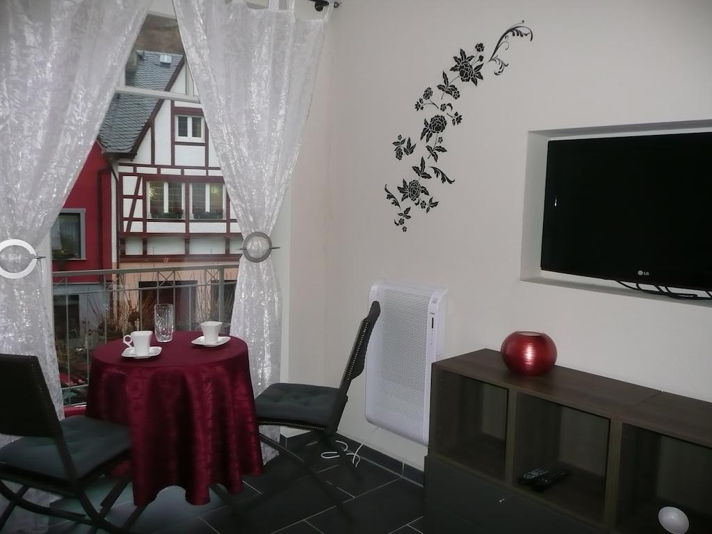 Mosel Ferienhaus Bernkastel Zimmer foto